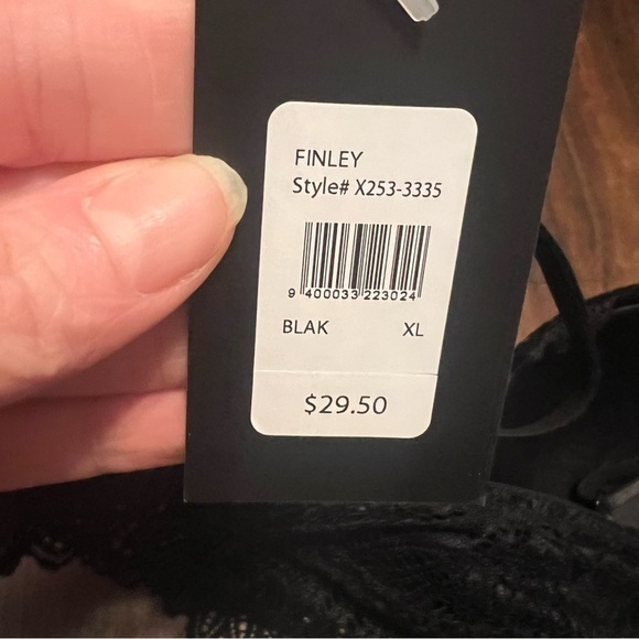 Fredericks of Hollywood Finley black lace bra size M and XL NWT - Picture 8 of 8